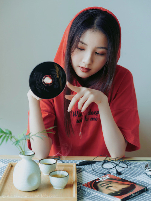 美国反曲弓女队在世界射箭锦标赛中获得亚军，反曲弓射箭比赛视频