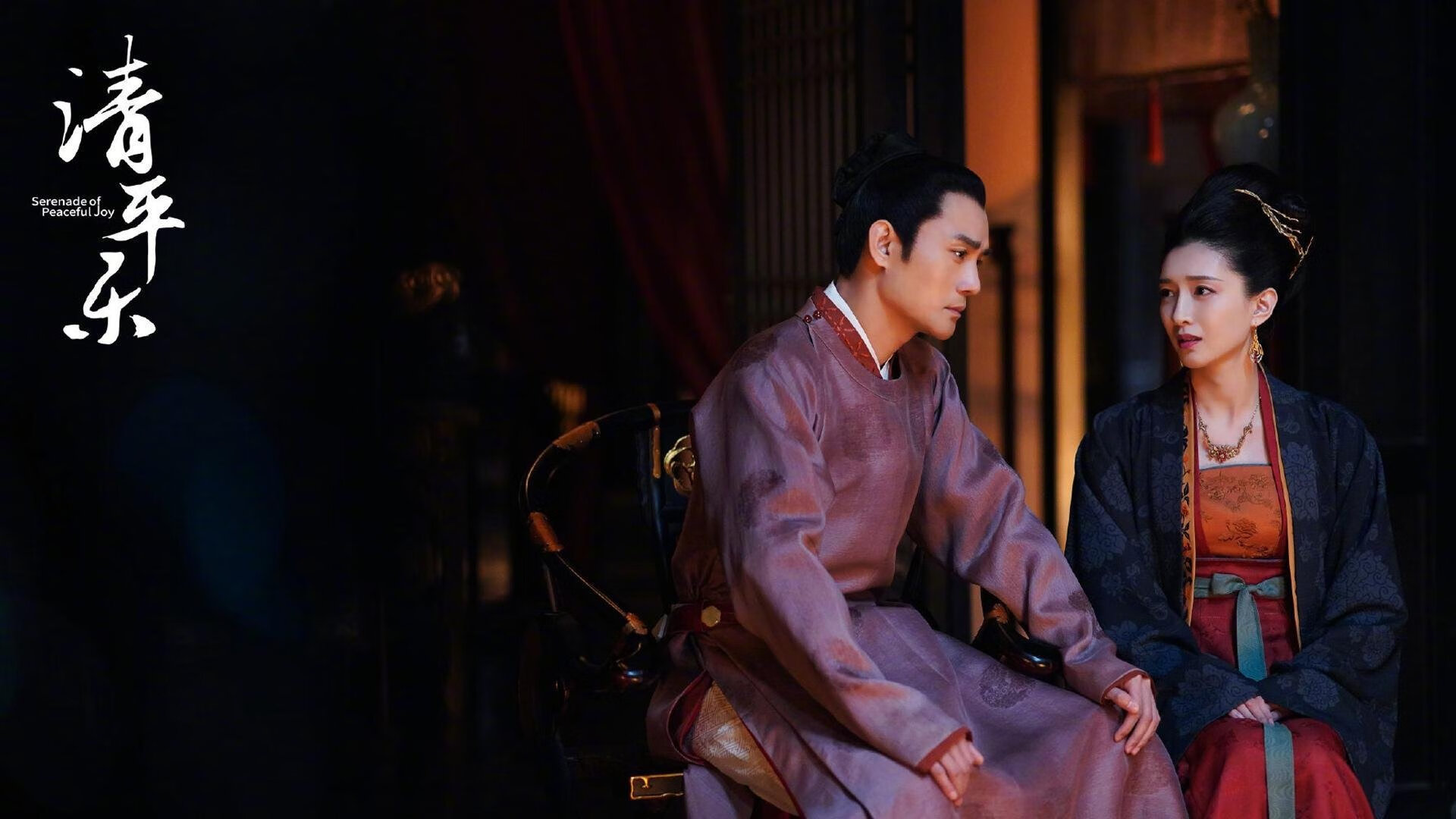 勇士惜败热火，全明星赛前哨战中库里贡献关键助攻，勇士队为库里布置的战术